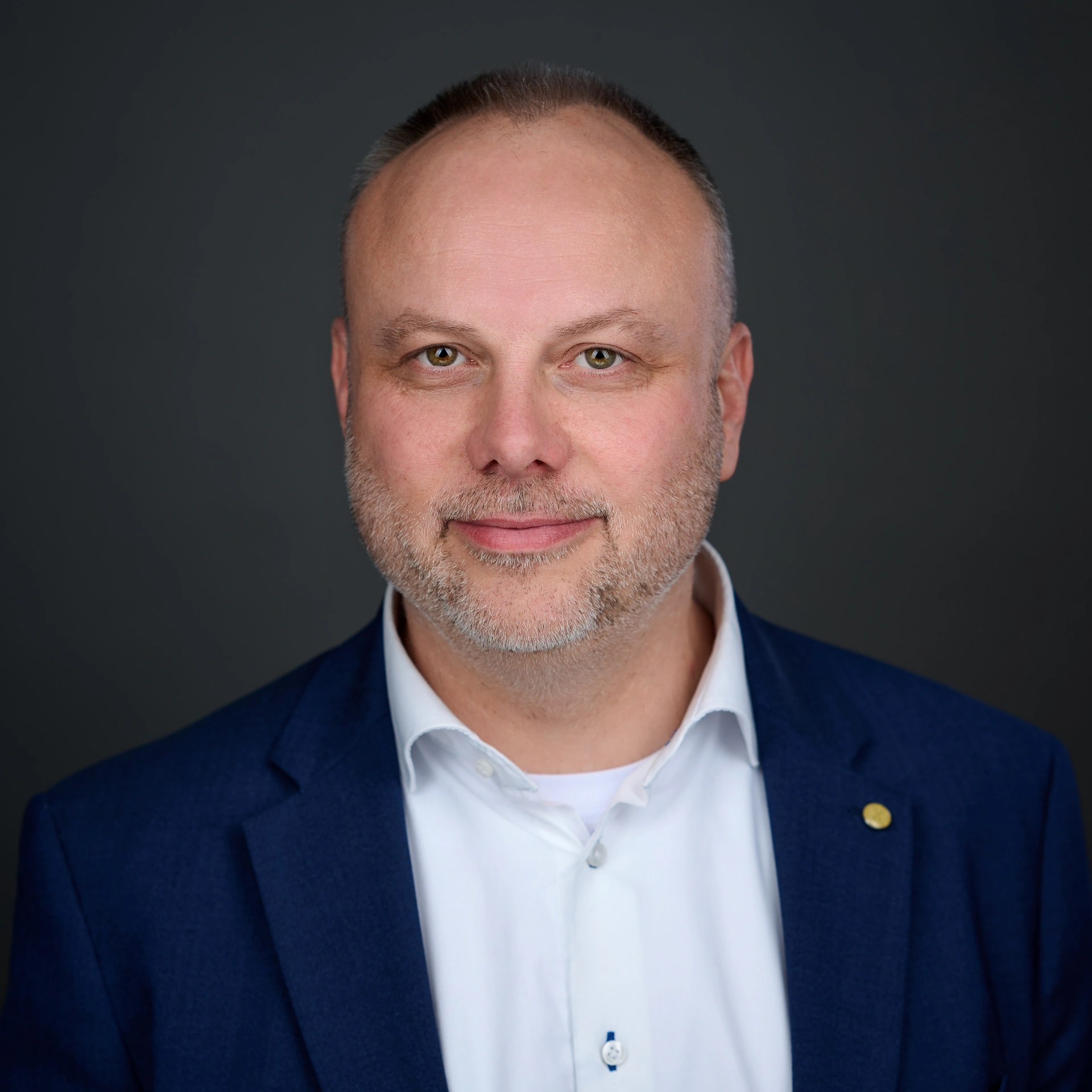 Portret van mr. Marnix Mos, advocaat erfrecht
